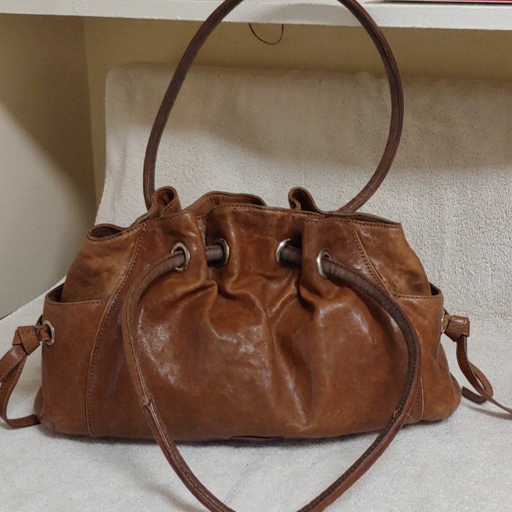 Cole Haan Shoulder Bag Beautiful Top Grade Leather